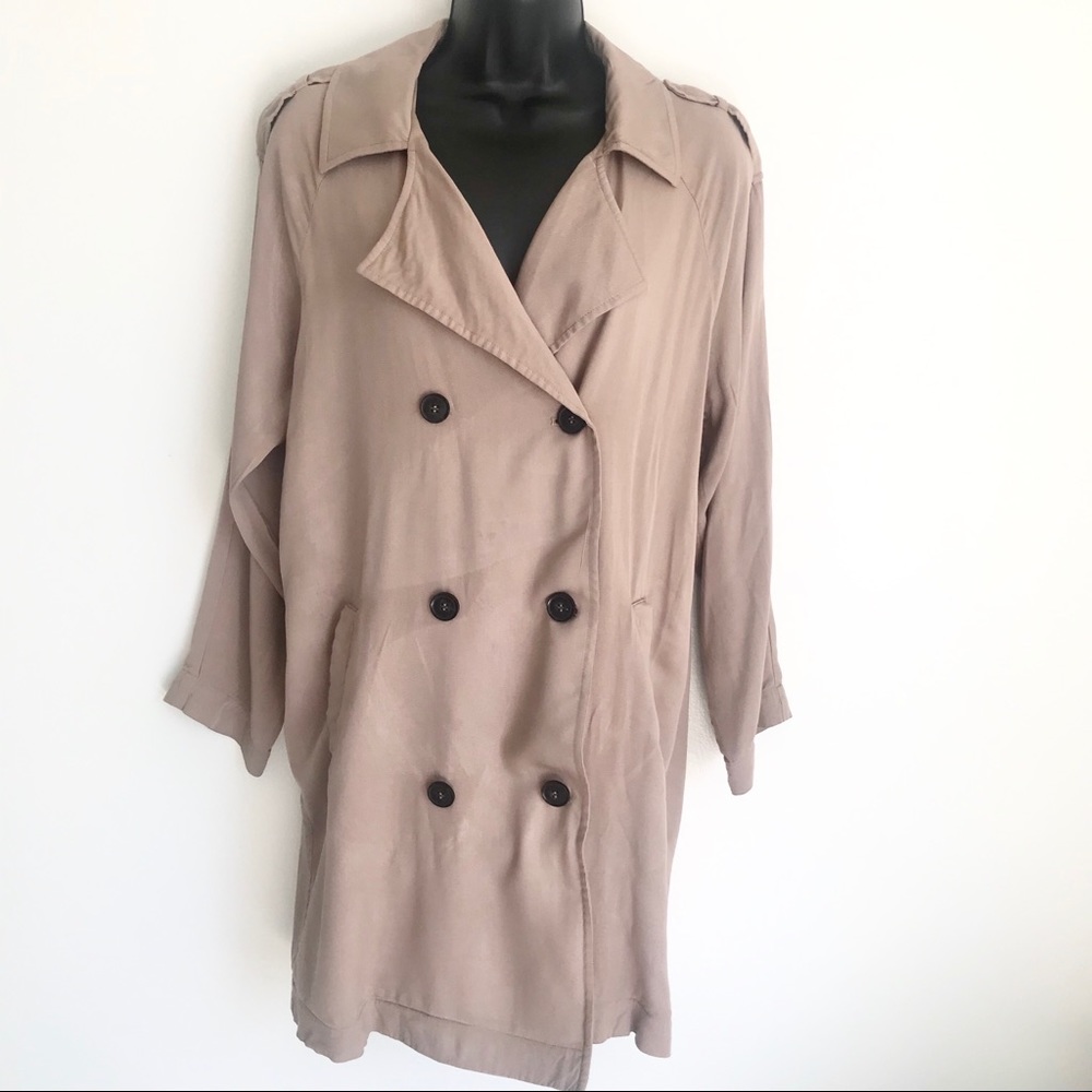 Love Tree Double Breasted Light Trench Coat S